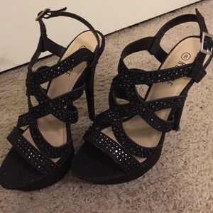 Rouge Helium high heels